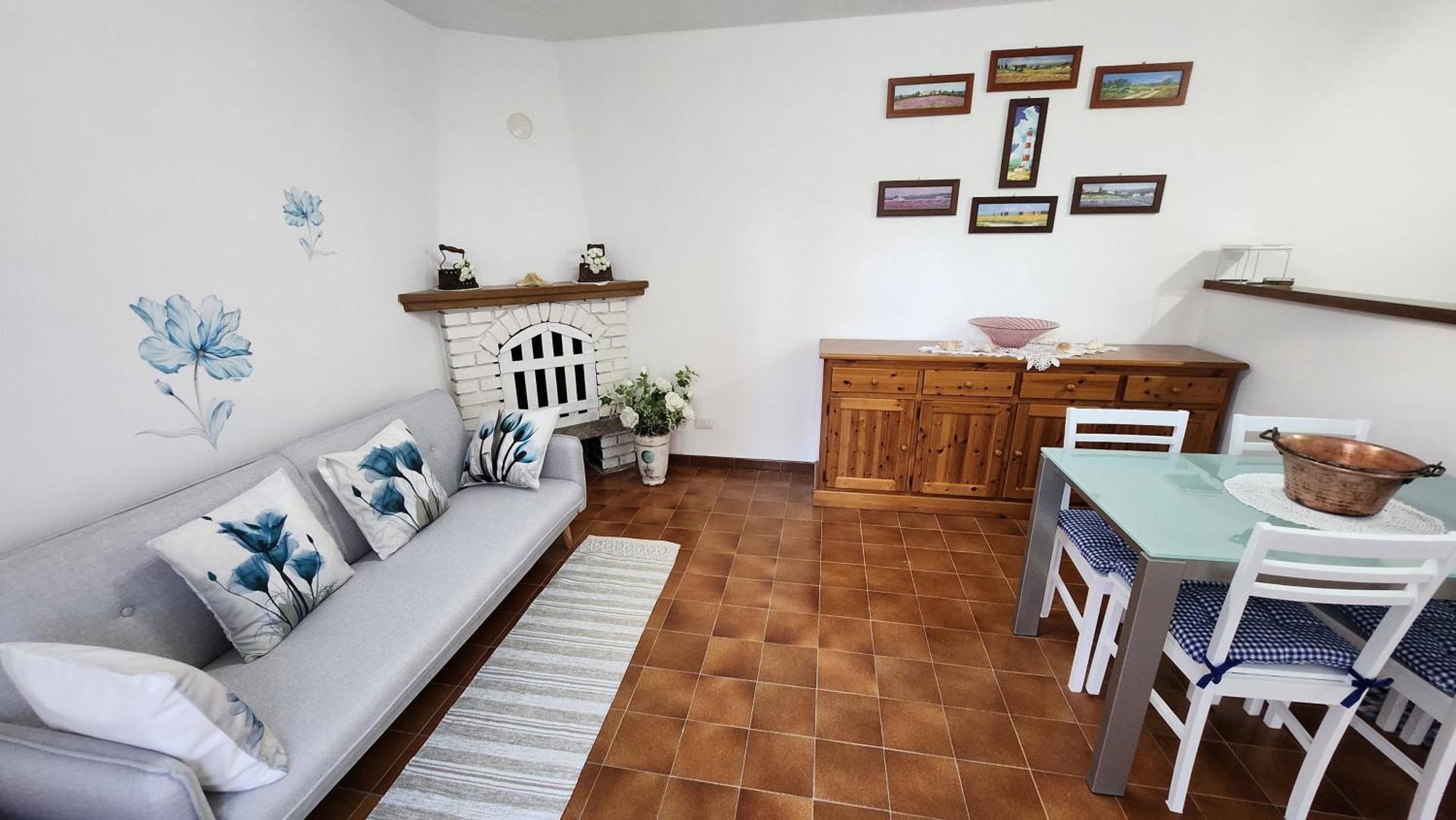 Laura'S Cottage With Lake View, Detached, 5 Kilometers From Varenna リエルナ エクステリア 写真