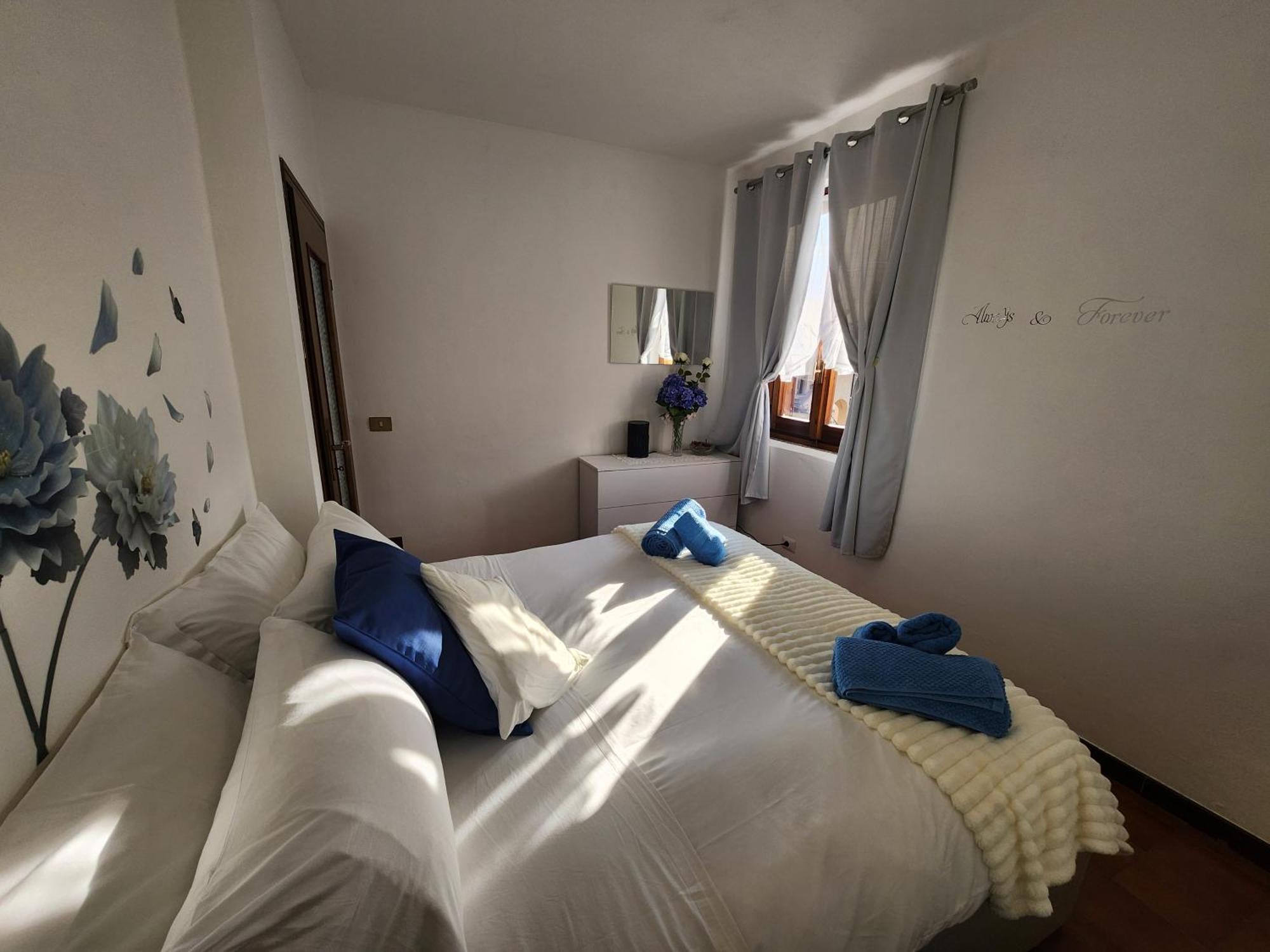 Laura'S Cottage With Lake View, Detached, 5 Kilometers From Varenna リエルナ エクステリア 写真