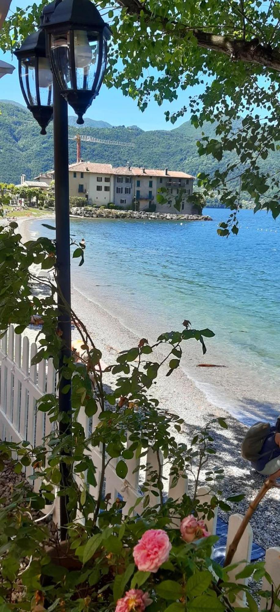 Laura'S Cottage With Lake View, Detached, 5 Kilometers From Varenna リエルナ エクステリア 写真